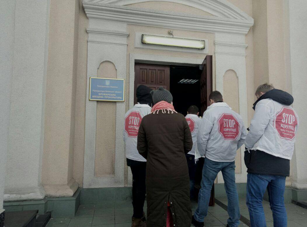 Після заяви ''СтопКору'' поліція завела справу на піщаних браконьєрів з Погребів на Київщині