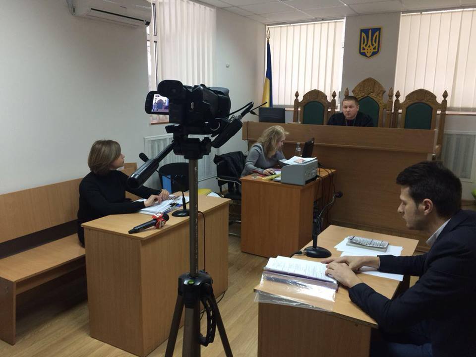 Фірма нардепа Юрчишина намагається затягнути у суді справу про відшкодування збитків заводу ''Строймайстер''