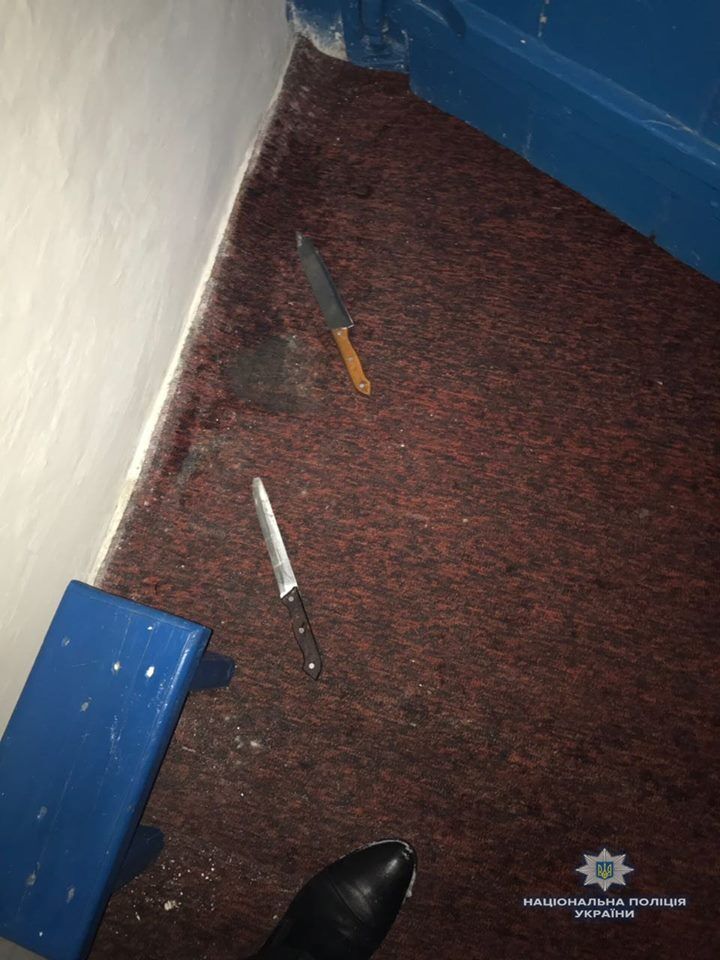 На Київщині поліцейському довелося стріляти в нападника