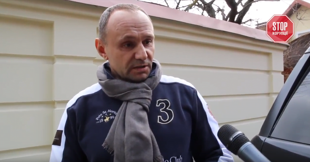 Жити по-новому: звідки у топ-чиновників часів Януковича багатомільйонні маєтки