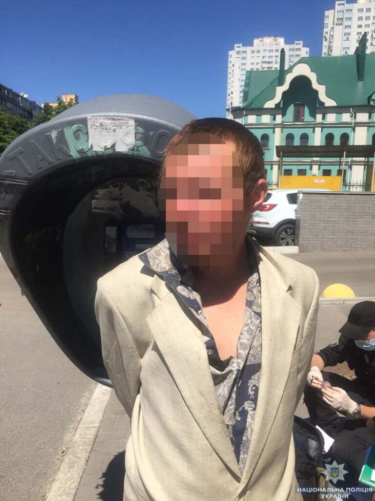 У Києві затримали чоловіка, який ''замінував'' церкву