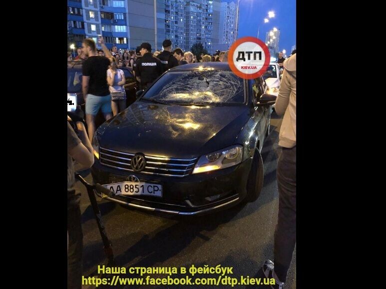 В адміністрації Порошенка заперечили участь авто кортежу президента у ДТП