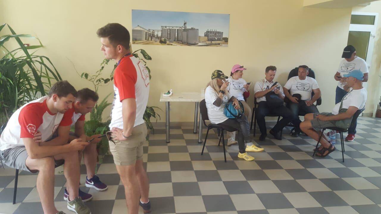 Рейдери звільнили територію ''Каховка Протеїн Агро'' на Херсонщині