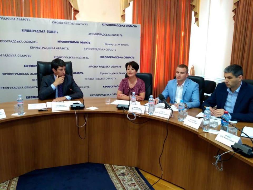 У Мін'юсті ''СтопКор'' запевнили, що держреєстратора, причетну до рейдерства агрокооперативу на Кіровоградщині, відсторонили