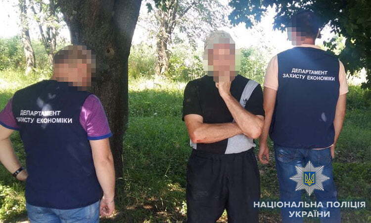 На Черкащині чиновниця Державної екологічної інспекції ''погоріла'' на хабарі