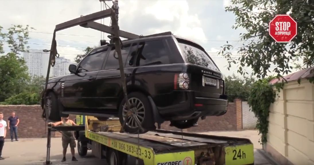 У поплічниці Присяжнюка пані Софієнко вилучили авто