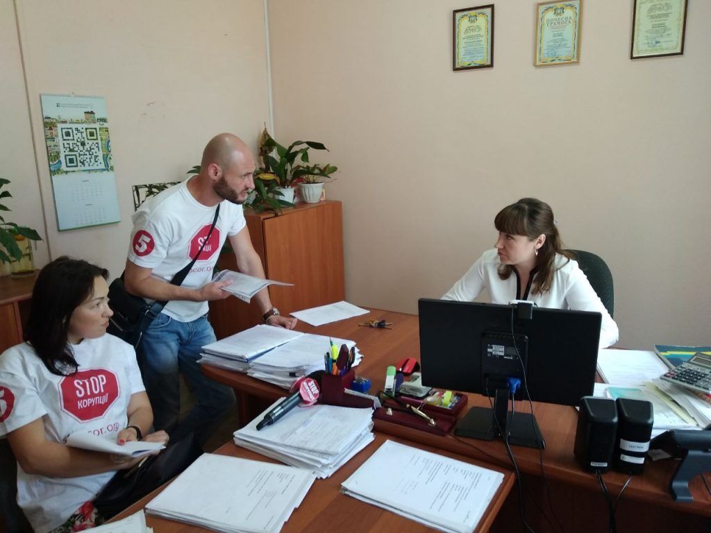 ''СтопКор'' виїхав на Херсонщину через блокування роботи ''Каховка Протеїн Агро''