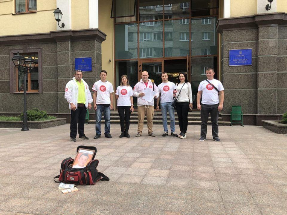 ''СтопКор'' перевірив імовірні корупційні зв'язки між адвокатом Богданом та суддями Господарського суду Києва
