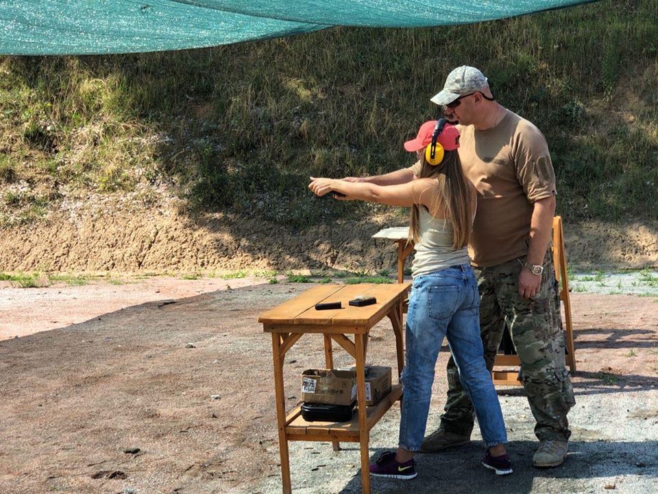 ''СтопКор'' провів дружні змагання зі стрільби на полігоні спортивно-навчального стрілецького клубу ''Купол''