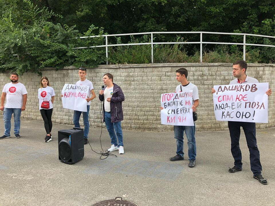 ''СтопКор'' зловив директора столичного крематорію Дашукова на прогулах
