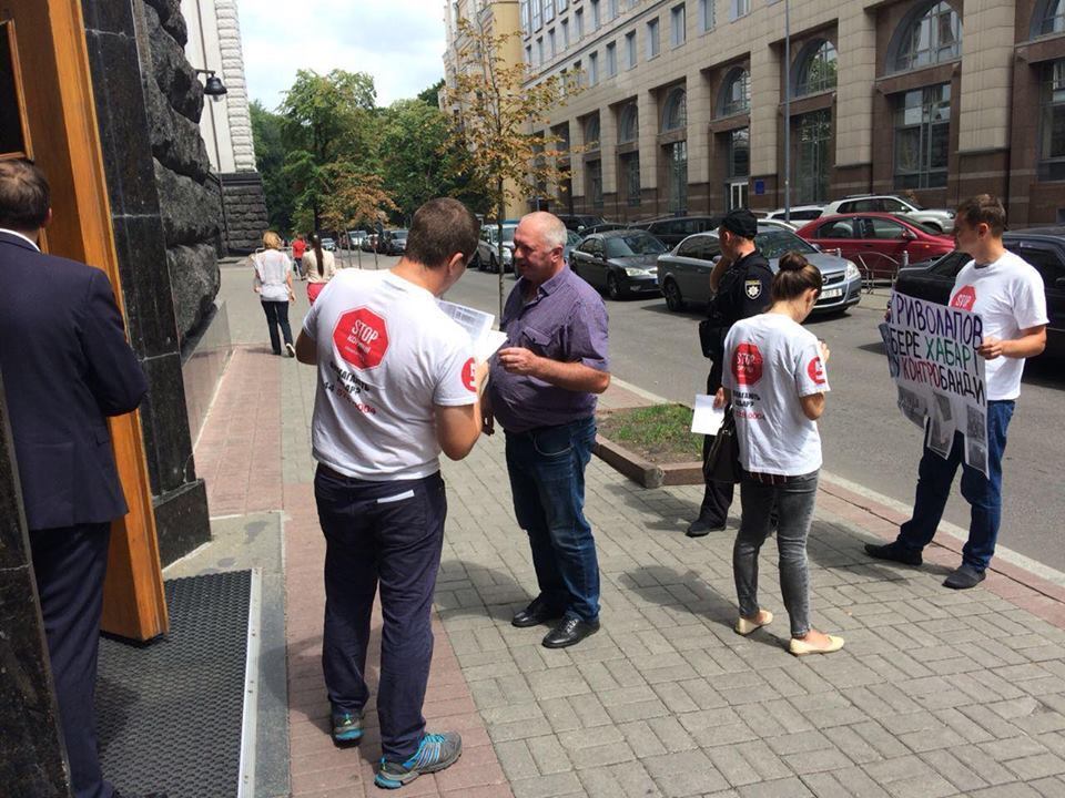''СтопКор'' звернувся до голови комісії з проведення конкурсу на заняття посад в ДБР через кандидата Криволапова