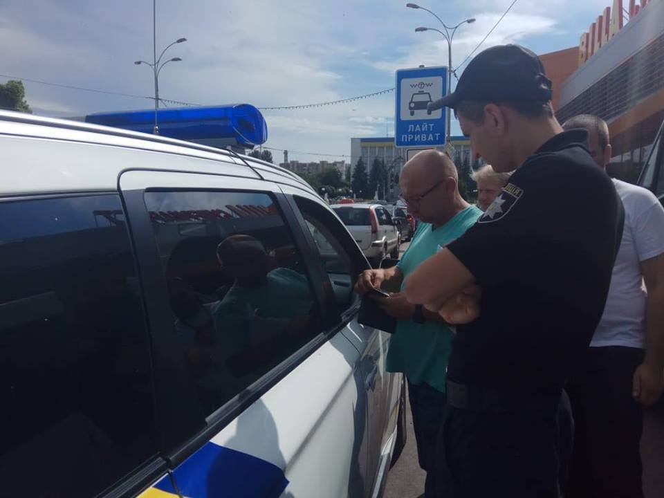 ''СтопКор'' після скарг перевірив перевізників у Вишгороді