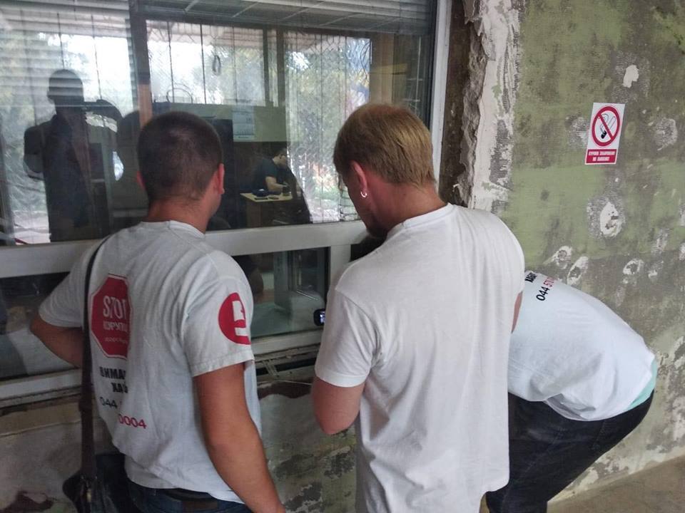 ''СтопКор'' після скарг перевірив перевізників у Вишгороді