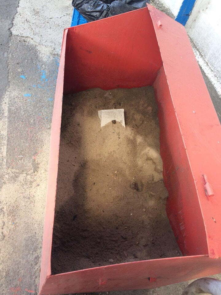 ''СтопКор'' викрив нелегальну АЗС у Києві на Подолі