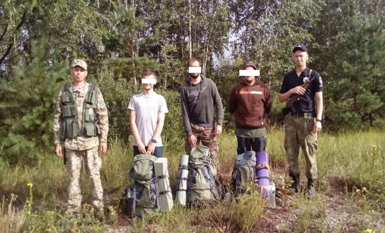 В зоні відчуження затримали сімох сталкерів