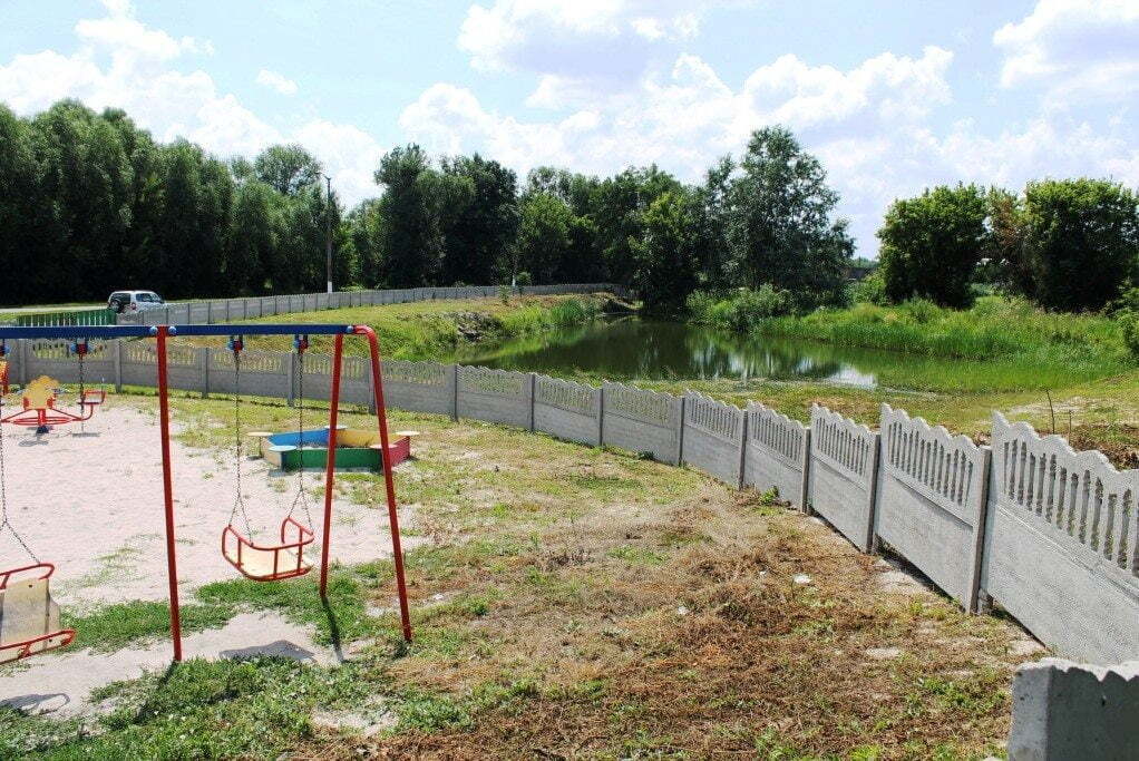 На Чернігівщині школярка врятувала малюка, який тонув