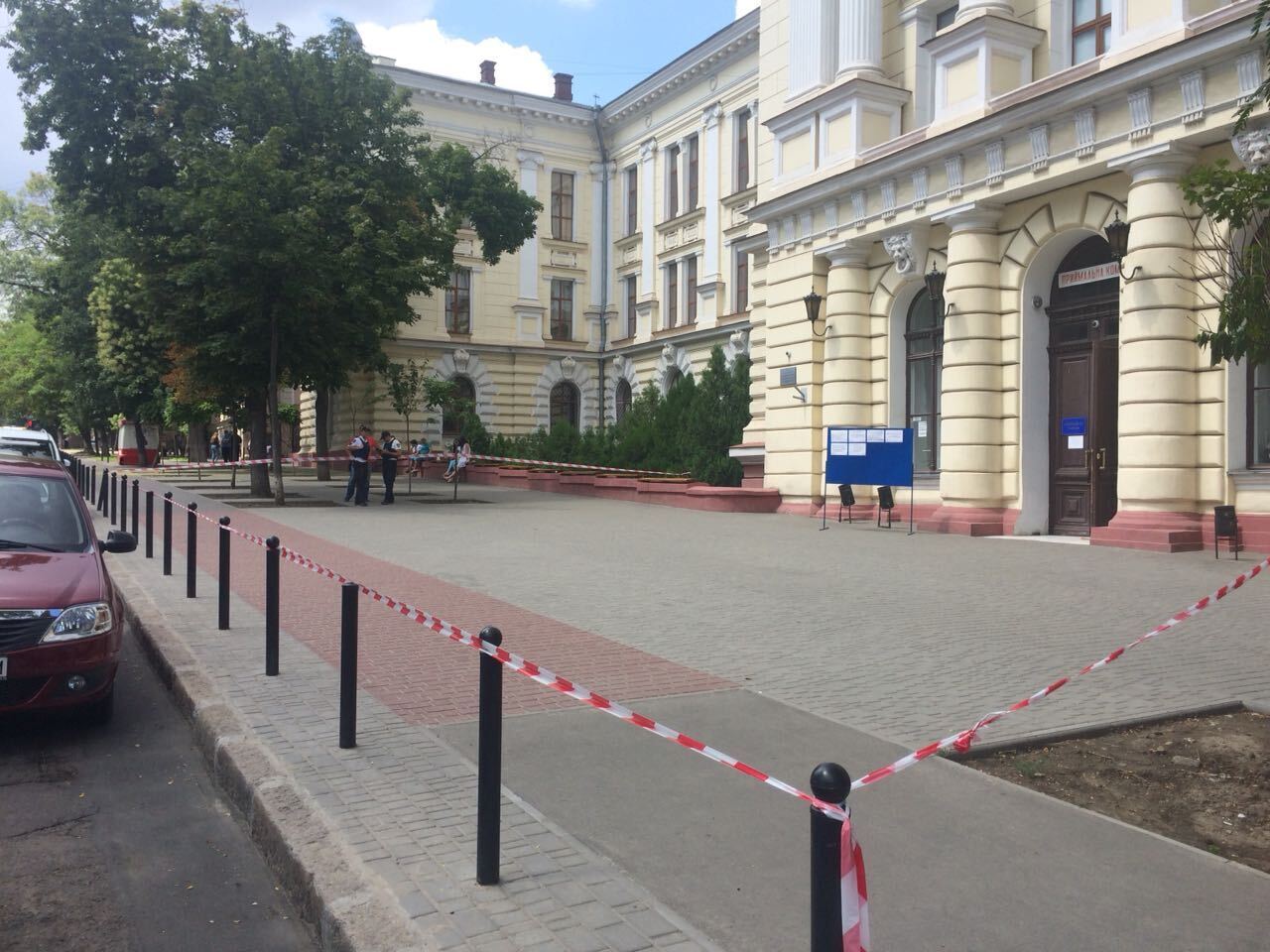 В Одеському медуніверситеті вибухівку не знайшли