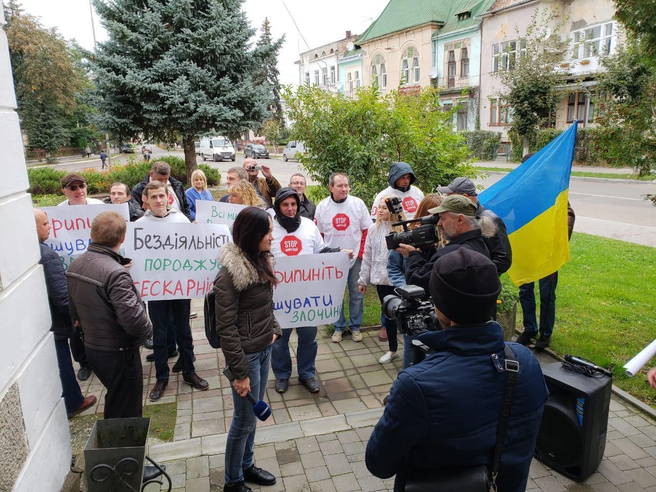 Антикорупційне сафарі на Львівщині: як усе було