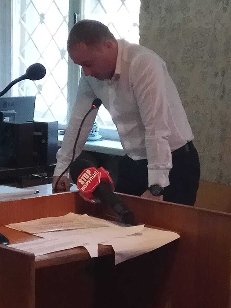 “Суддя взялася за голову” - як “СтопКор” змусив Марганецький суд допитувати корупціонерів