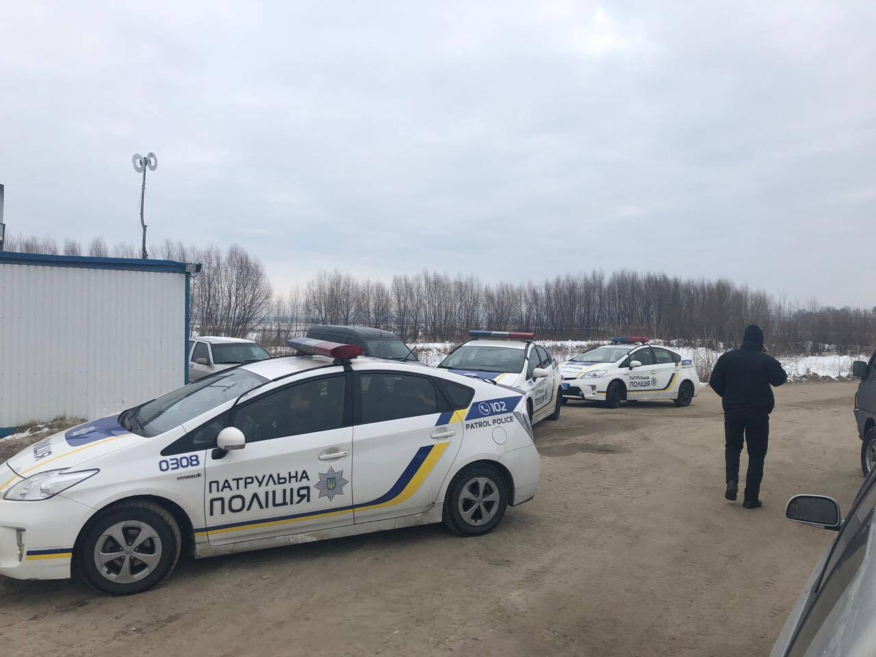 200 тисяч тонн піску: як під Києвом браконьєри крадуть надра
