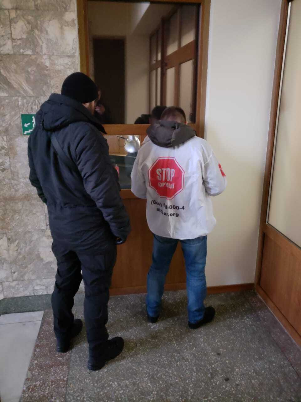 ''СтопКор'' звернувся до АРМА через спробу рейдерського захоплення підприємства ''Росток-Холдингу'' в Глухові