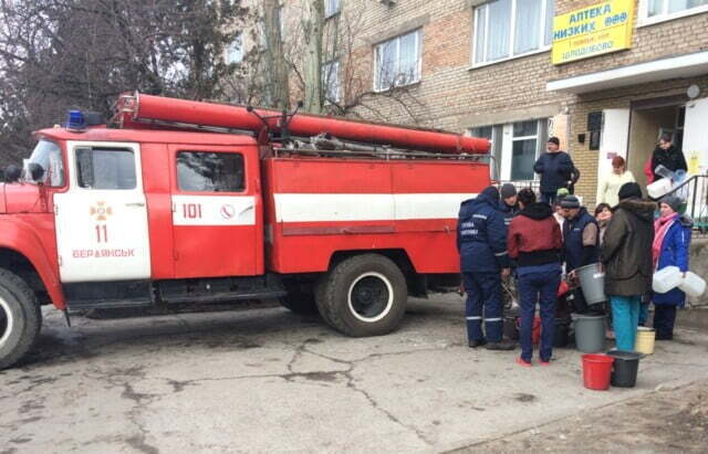 Закриті школи та дитсадки – у Бердянську через аварію половина міста залишилась без водопостачання