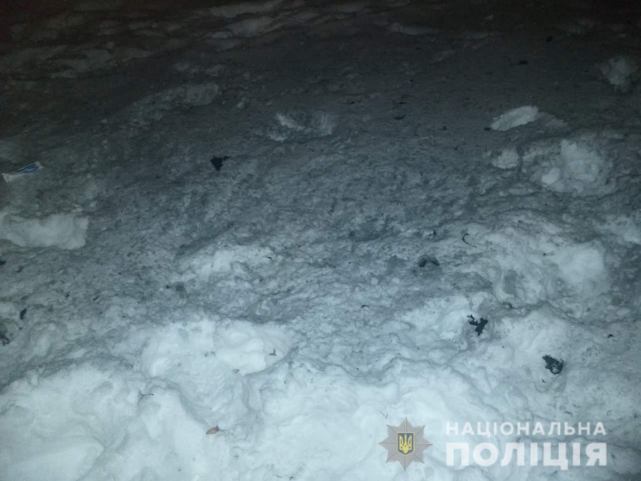 Рвані рани обличчя й ампутація кисті – у Харкові чоловік сильно травмувався, намагаючись запустити феєрверк