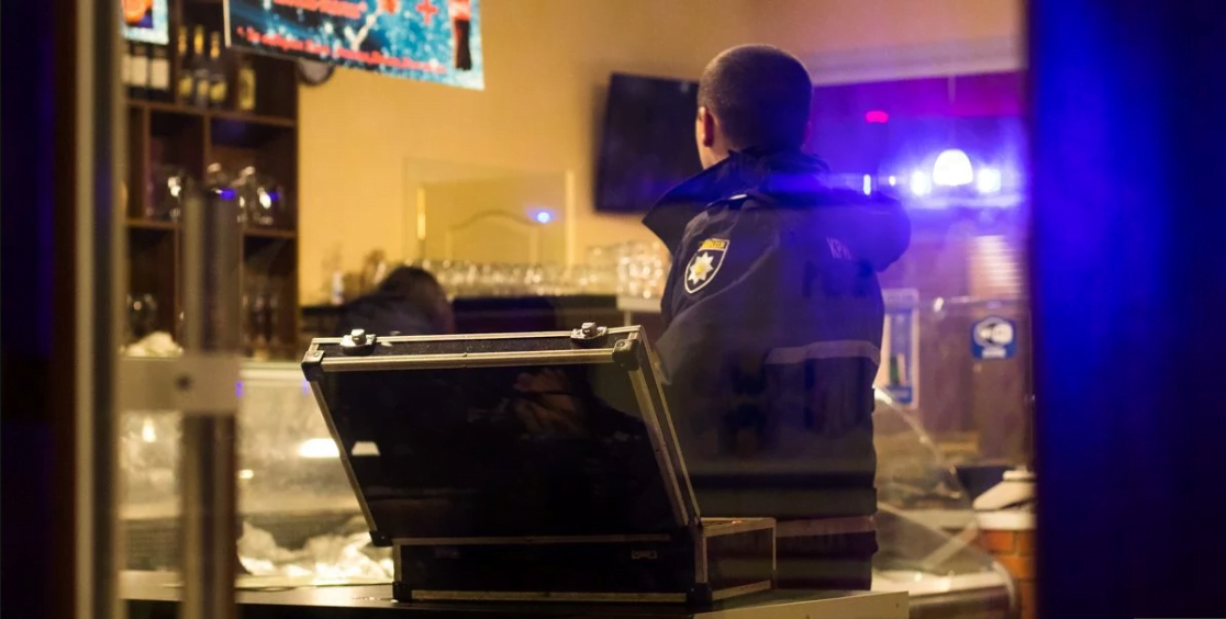 В столичному кафе сталася бійка між відвідувачами й охороною
