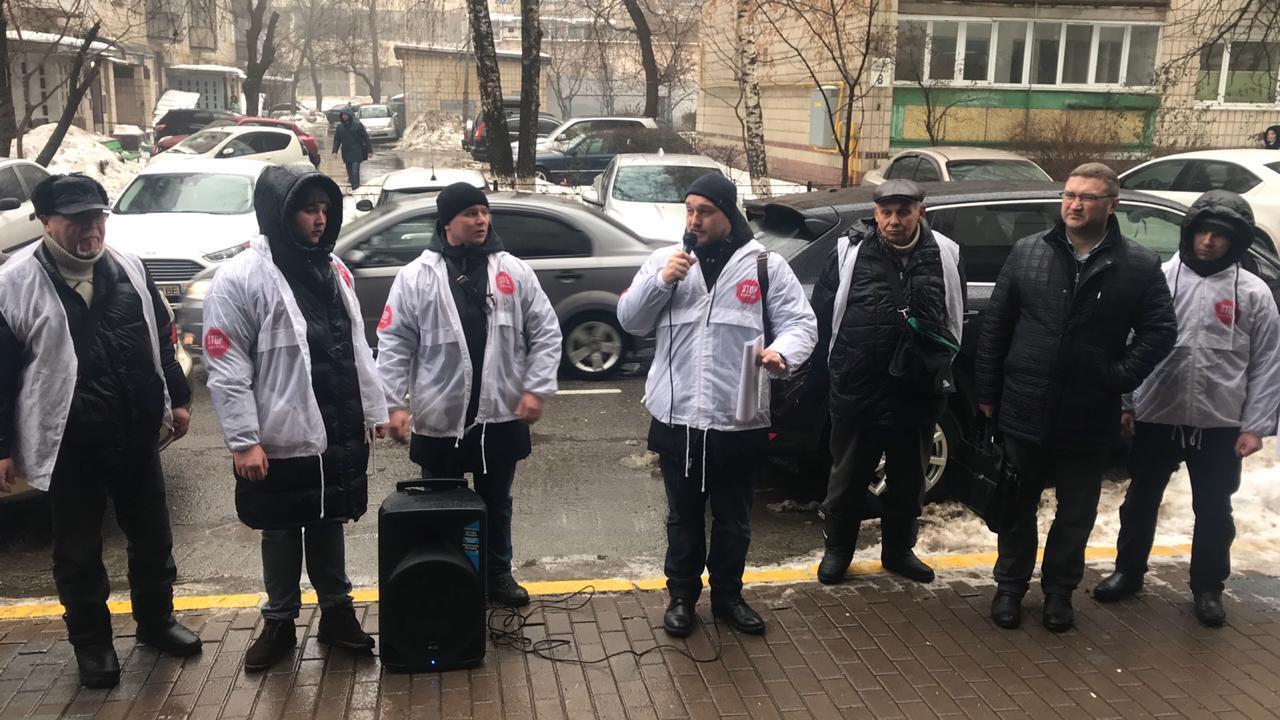 Зупинити фізичне насилля над журналістами: під ГПУ акція через напад на ''СтопКор''