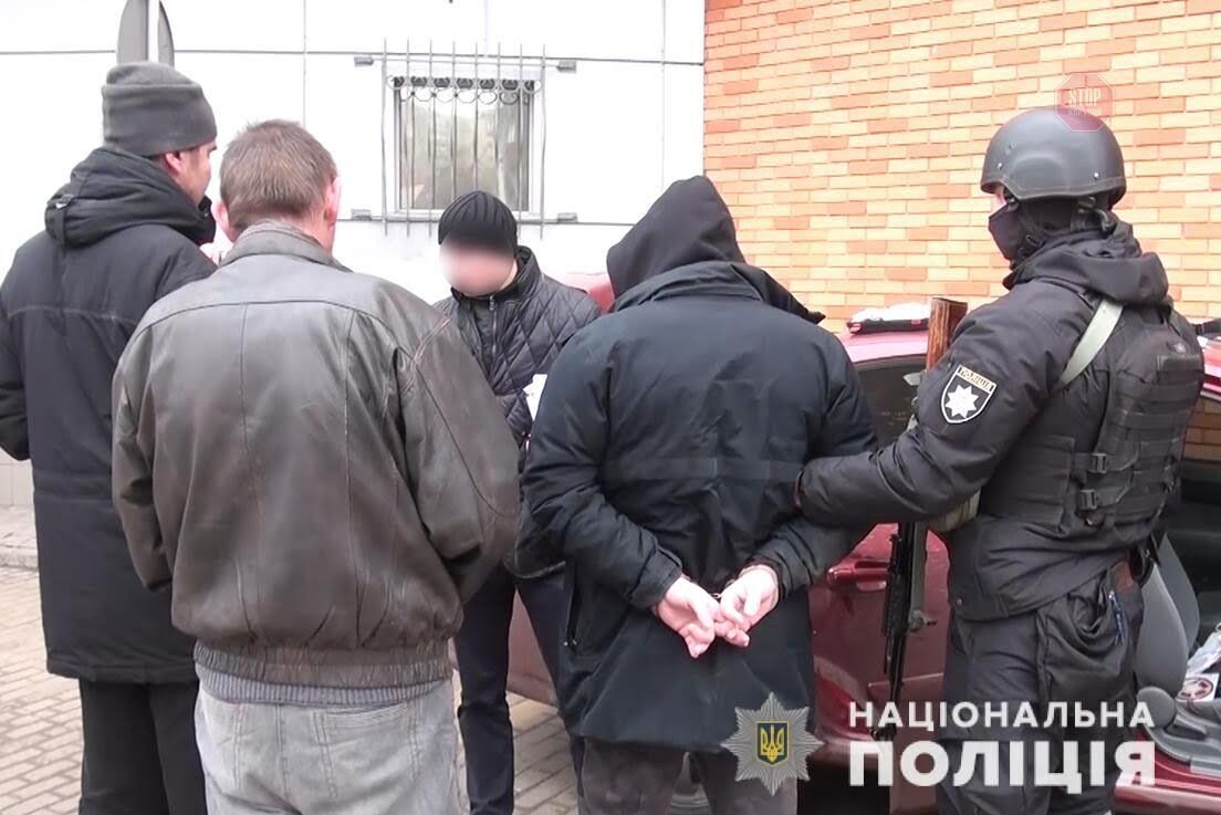 Переховувався за кордоном: у Польщі затримали співорганізатора одного з найбільших наркоугруповань Кривого Рогу (фото)