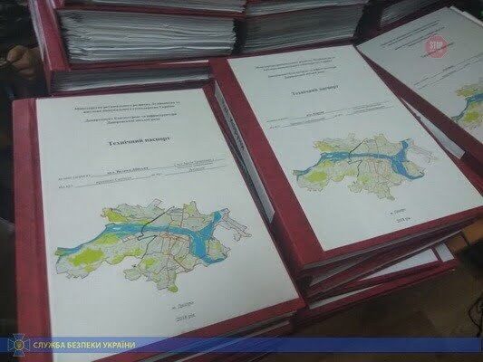 Перерахували за фіктивну роботу 17 млн грн комерсанту з ДНР: СБУ підозрює заступника мера Дніпра (фото, відео)