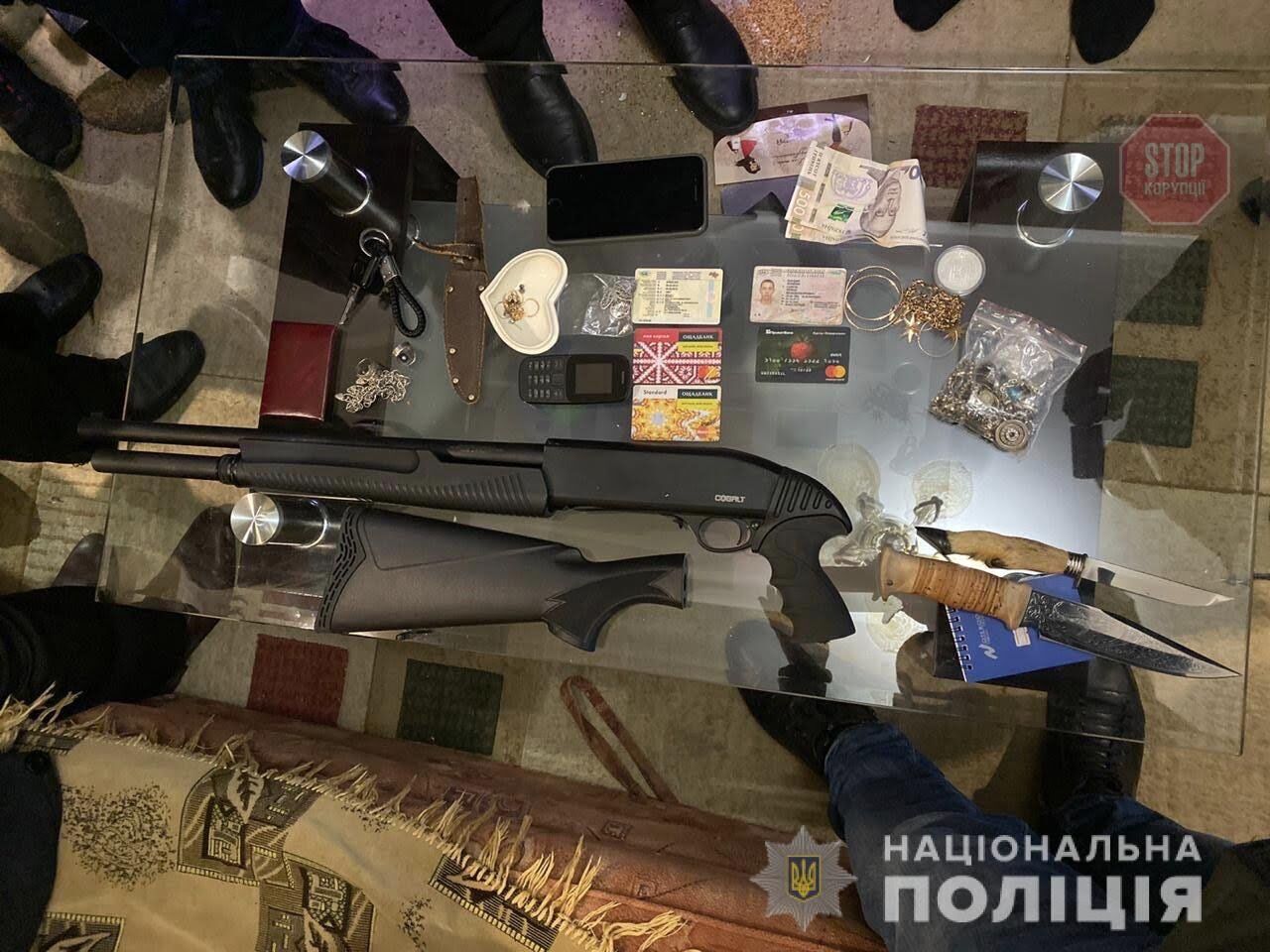 В Запорізькій області затримали банду за серію тяжких злочинів (фото)