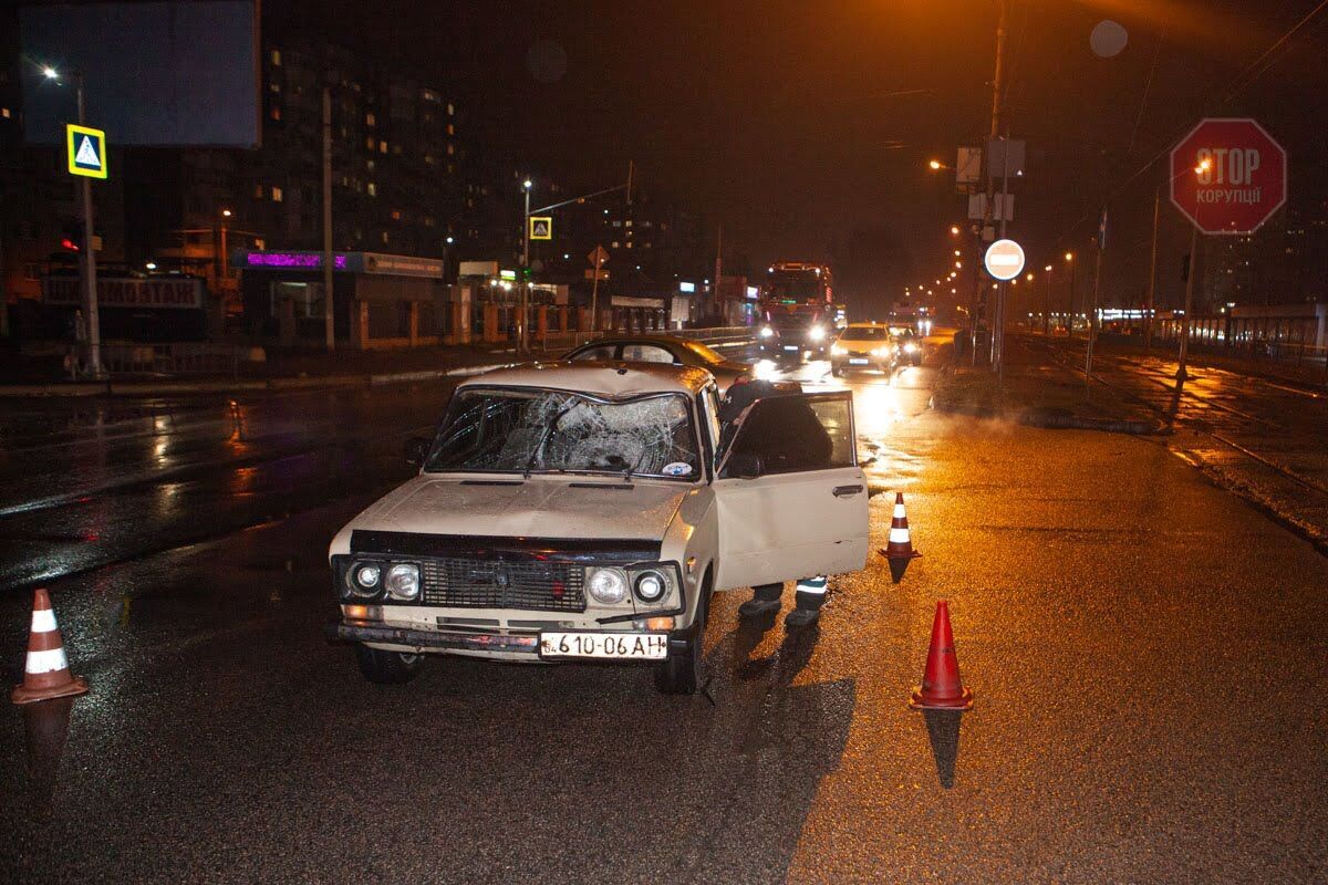 У Дніпрі автівка збила підлітка (фото)