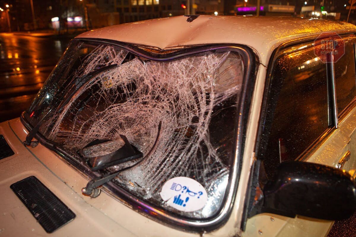 У Дніпрі автівка збила підлітка (фото)