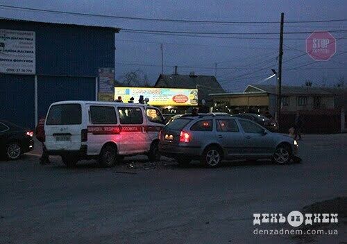 На Хмельниччині «Швид­ка» спричинила ДТП (фото)