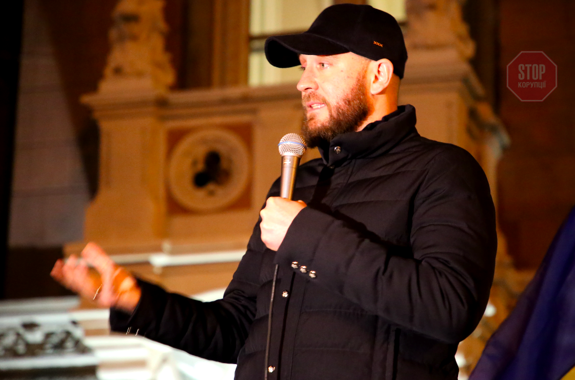  Активісти зустрілись із головою Ради НБУ Данилишиним Фото: СтопКор