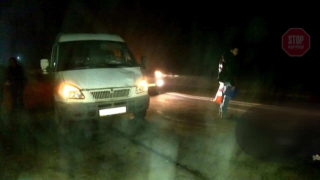 На Миколаївщині автомобіль насмерть збив пішохода (фото)