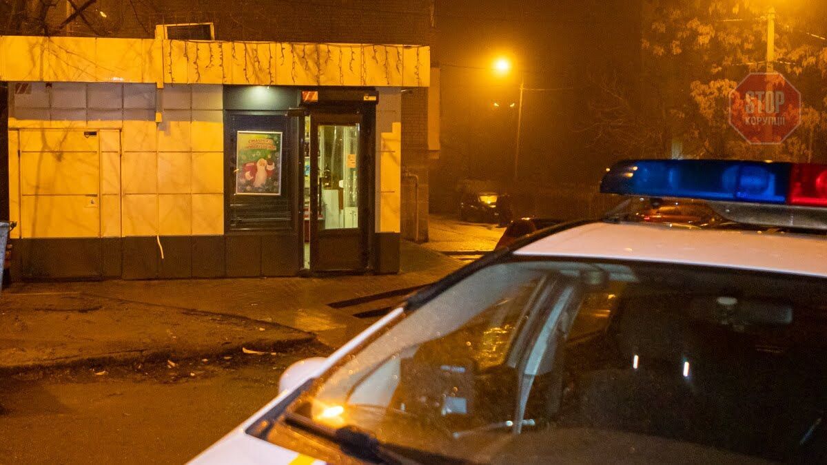 У Дніпрі пограбували магазин: ковбасу забрали, а гроші залишили (фото)