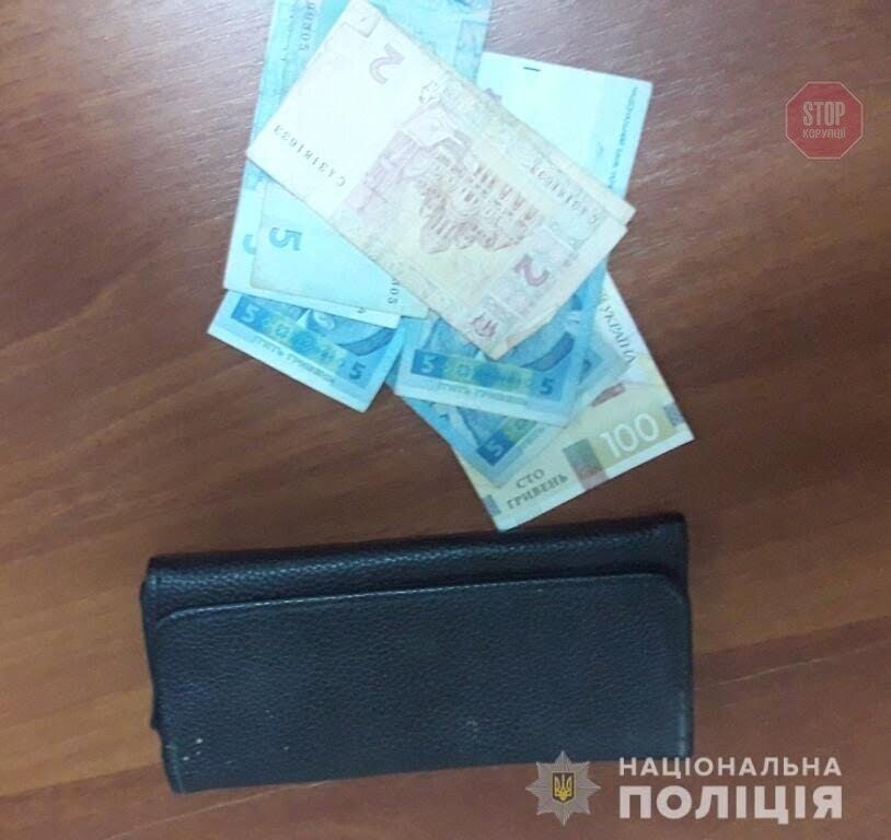 На Одещині чоловік побив свою співмешканку, а потім забрав її гроші (фото)