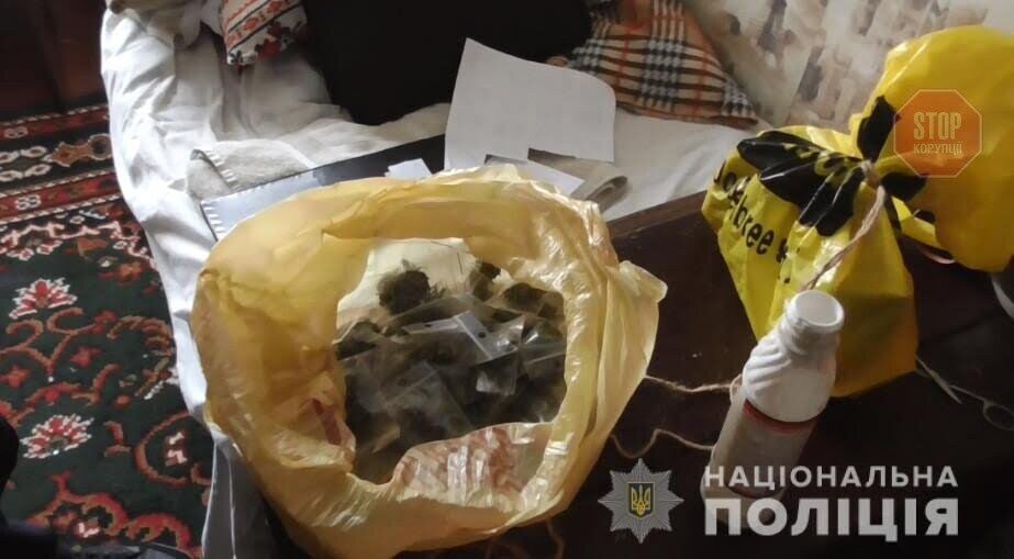 На Черкащині поліція оголосила підозру неповнолітньому, який розповсюджував наркотики (фото, відео)