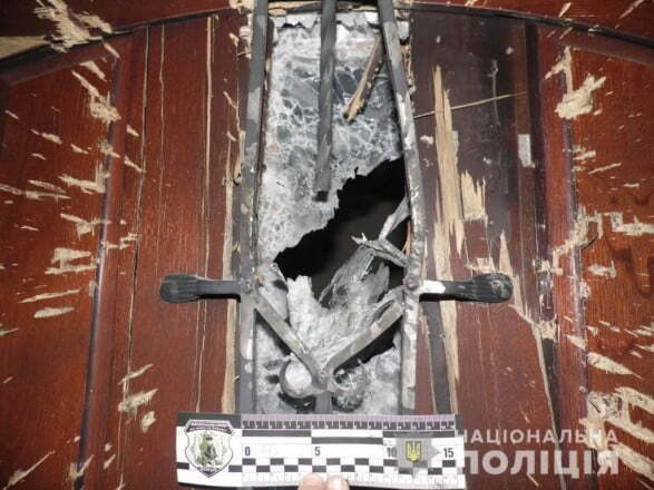 У Рівному під двері приватного будинку кинули гранату