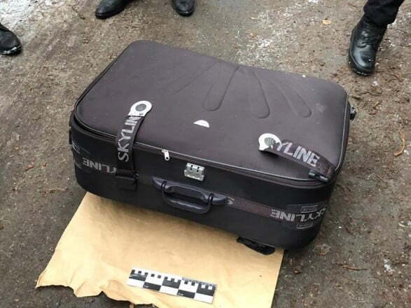 Дівчина у валізі: в Дніпрі триває слідство у справі знайденого тіла