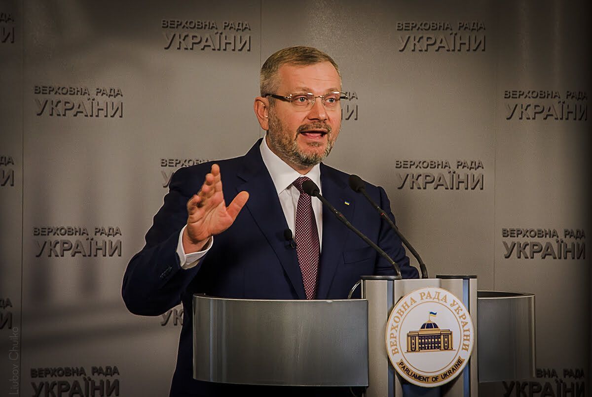 «Пішли, Андрію, нам тут не раді» - Садовий та Вілкул не можуть розмістити власну рекламу у Дніпрі