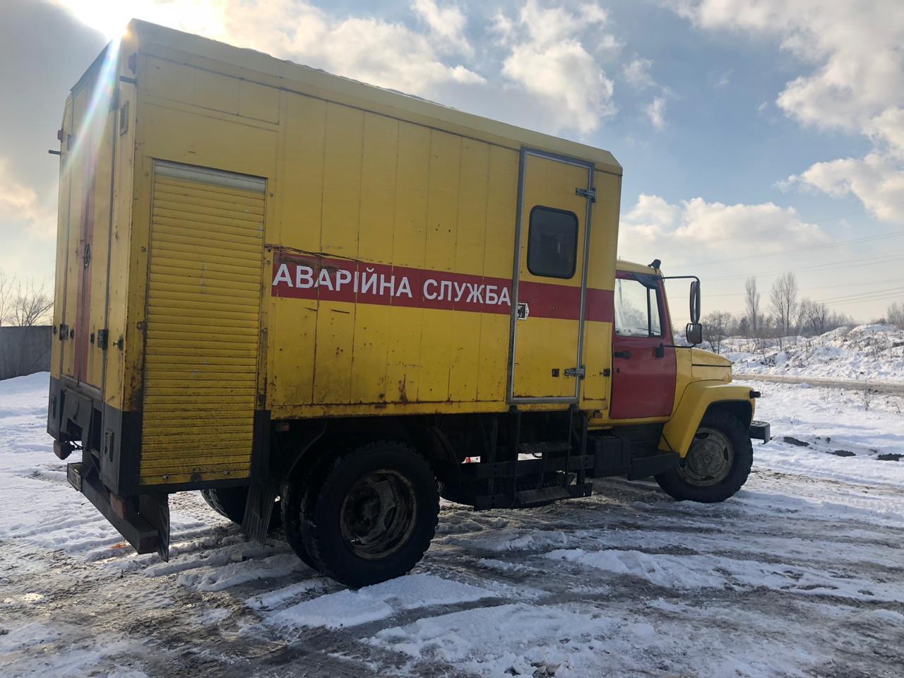 Жителі столичних Позняків можуть залишитися без води через піщаних браконьєрів