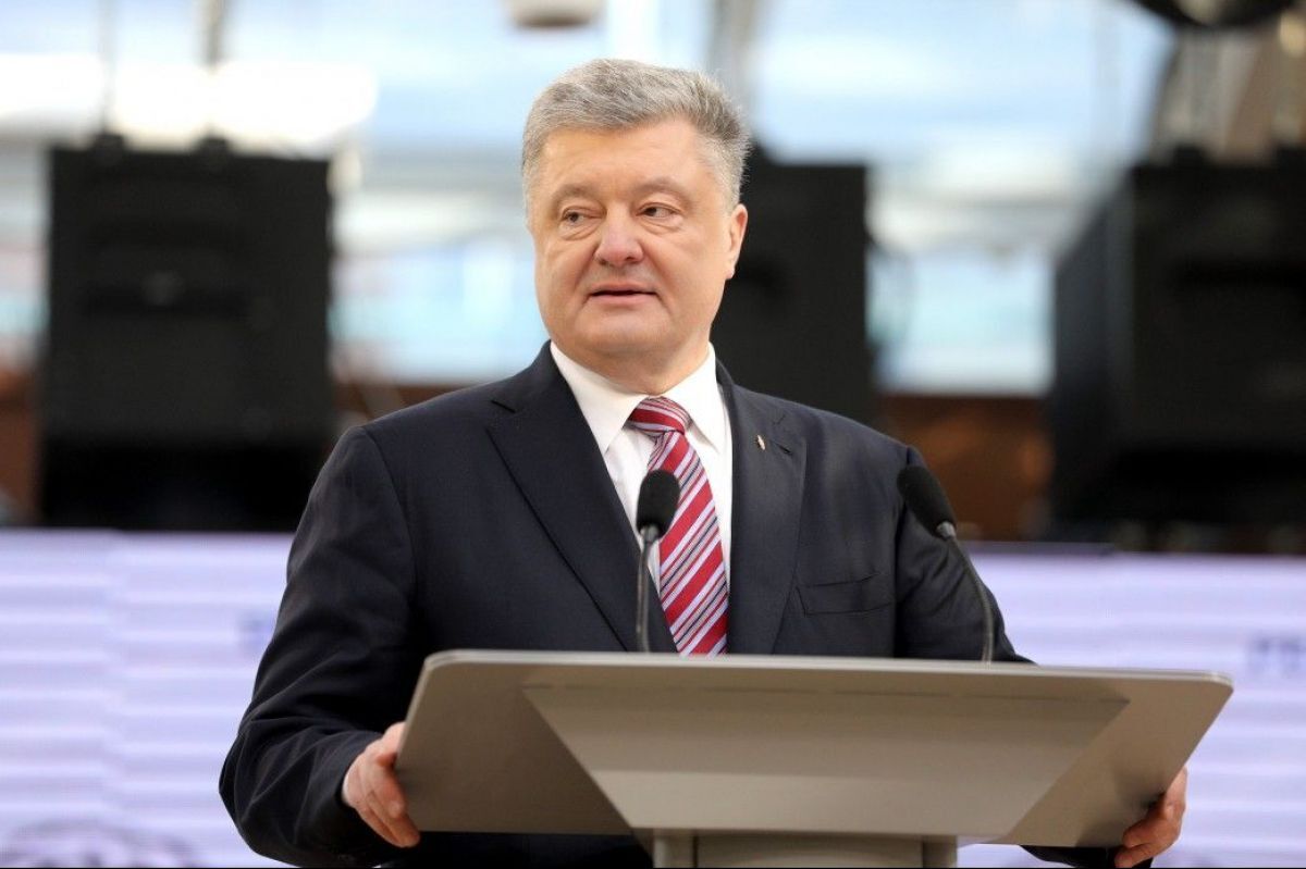 Втратив посаду через підозру у корупції: Президент звільнив голову Полтавської ОДА