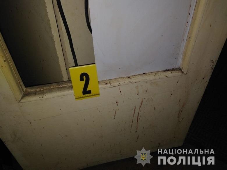 Знайшли мертвим у ванній – подробиці про вбивство молодого хлопця в Києві