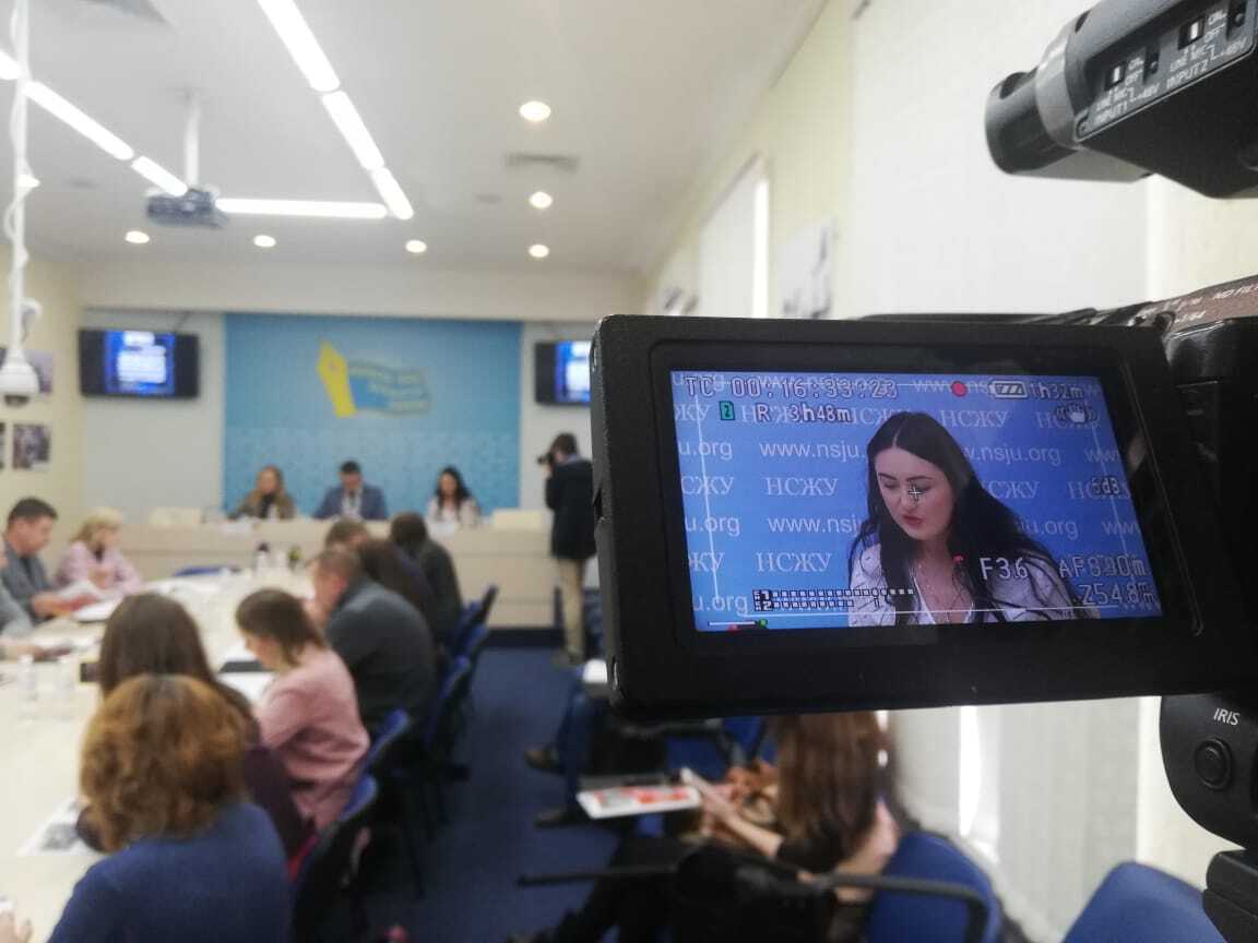 Одна з найбільших загроз свободі слова в Україні – фізична агресія: експерти озвучили шокуючу статистику нападів