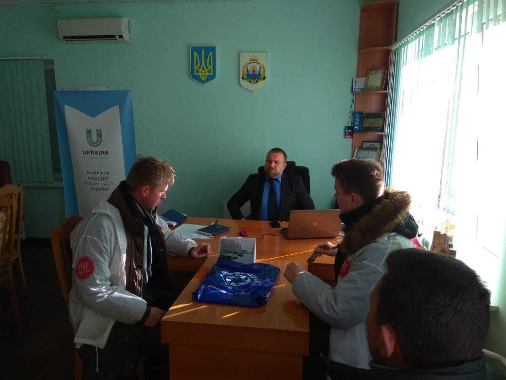 Реєстратори-чаклуни на службі у Володимира Сальдо: повернення майна ''Херсонбуду'' з новими перепонами