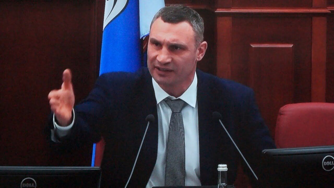 Паркувальники проти депутатів Київради – права на паркомайданчики продаватимуть лише через Prozorro