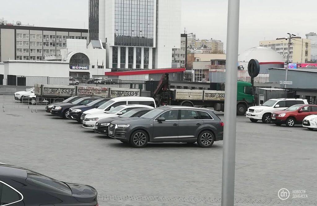 Дебати Зеленського і Порошенка: опубліковано відео зсередини ''Олімпійського'' з грандіозною підготовкою